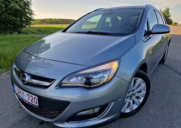 lubelskie Opel Astra cena 26900 przebieg: 169422, rok produkcji 2014 z Częstochowa